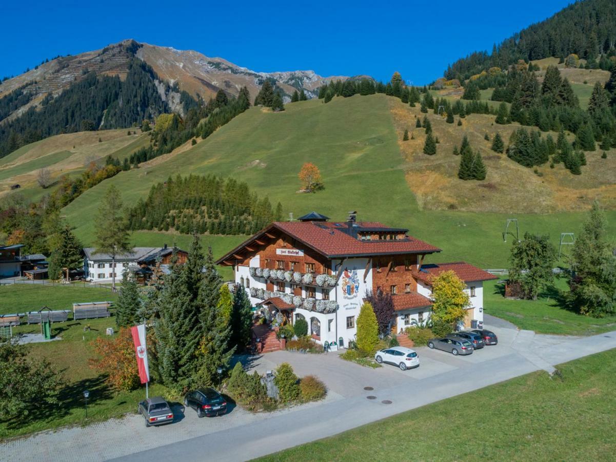 Hotel Winklerhof Holzgau Extérieur photo