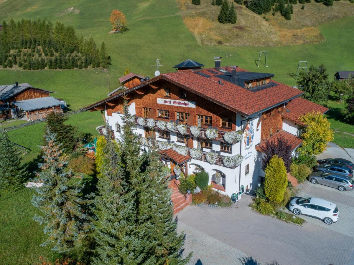 Hotel Winklerhof Holzgau Extérieur photo